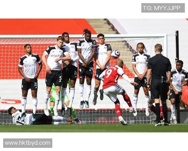 阿森纳主场迎战水晶宫激情对决回顾及精彩瞬间分析